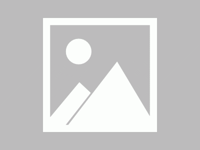 服务器与有什么区别？我们应该选择哪一个比较好？